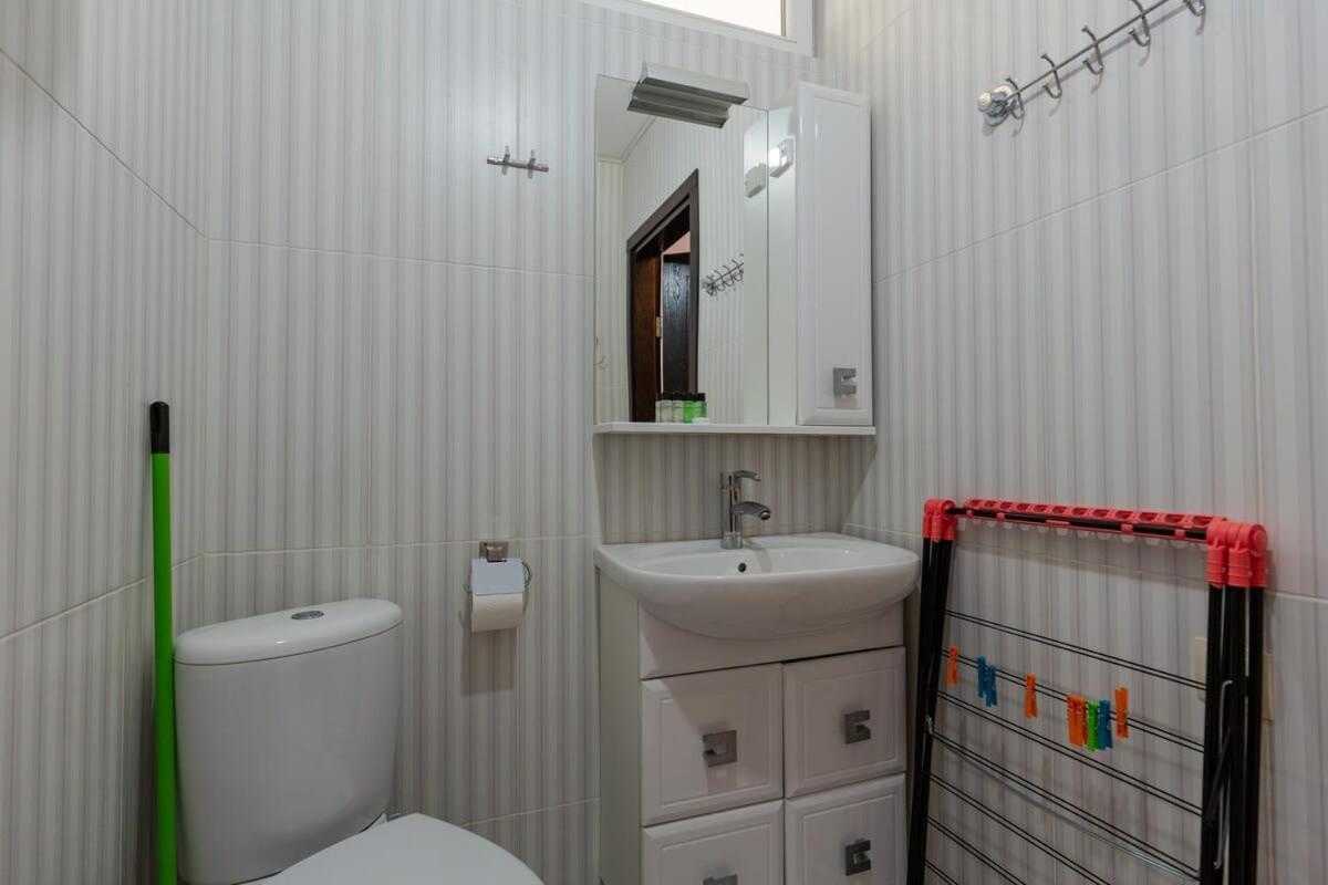 Cozy Studio Apartment In The Heart Of Batum Экстерьер фото